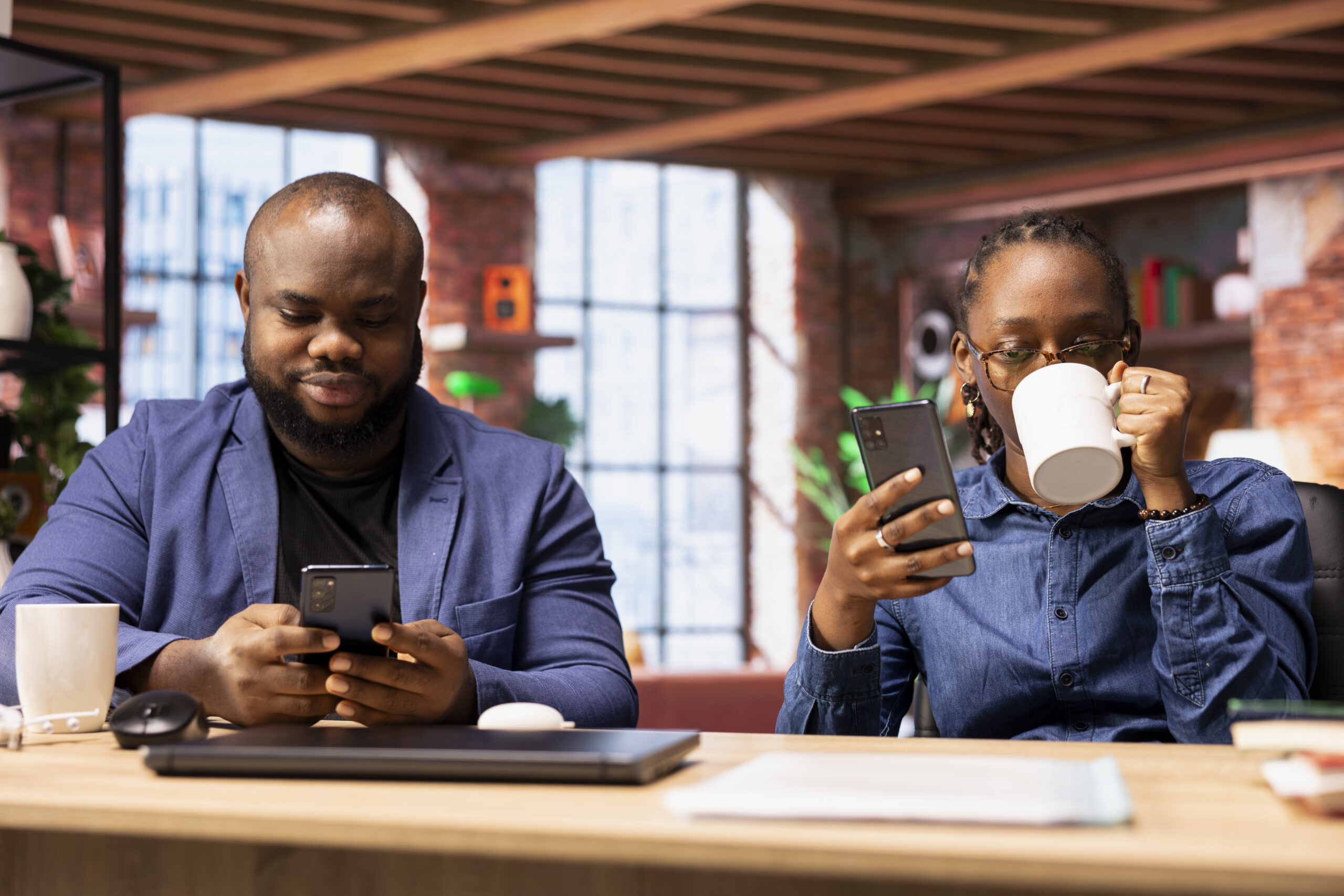 Top 6 Factors to Consider When Choosing a Bulk SMS Provider in Kenya